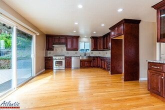 5145 Alan Ave in San Jose, CA - Foto de edificio - Building Photo