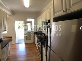 65 Langdon Square in Cambridge, MA - Building Photo