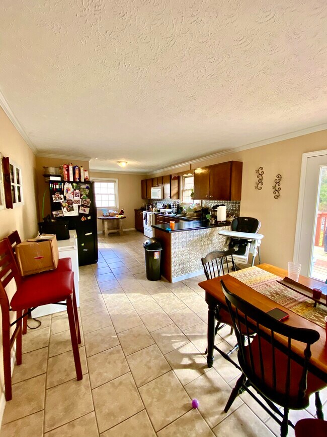 127 Briar Rd in Tazewell, TN - Building Photo - Building Photo