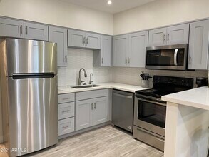 2930 N 30th St in Phoenix, AZ - Building Photo - Building Photo