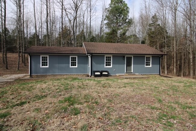 12411 New Bowling Green Rd in Smiths Grove, KY - Building Photo - Building Photo