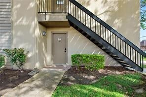 3300 Pebblebrook Dr in Seabrook, TX - Building Photo