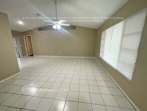 385 Atwater St in Port Charlotte, FL - Foto de edificio - Building Photo