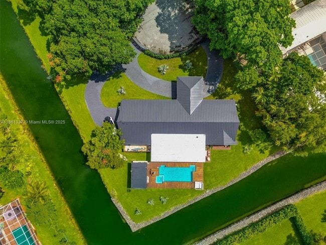 property at 7000 SW 125th St