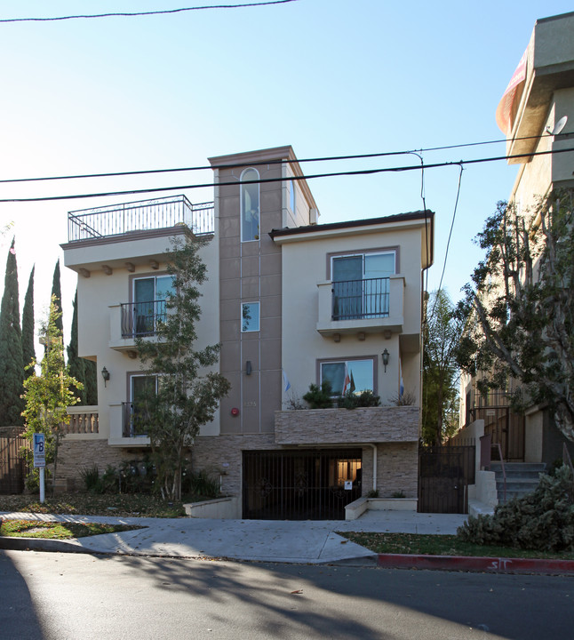 4325 Stern Ave in Sherman Oaks, CA - Building Photo