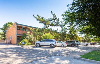 Bear Creek Apartments in Lubbock, TX - Building Photo - Building Photo