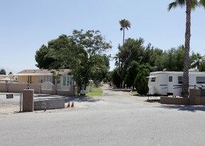 Lazy Wheels Trailer & Storage in Perris, CA - Building Photo