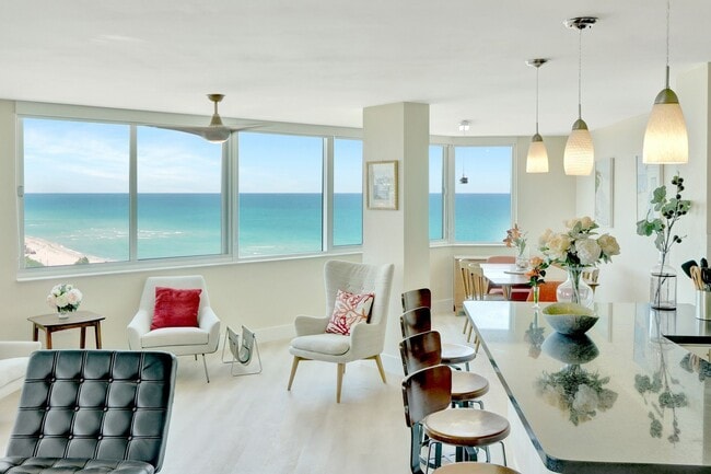 7135 Collins Ave in Miami Beach, FL - Building Photo - Building Photo