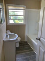 718 Mylinda Dr, Unit 718