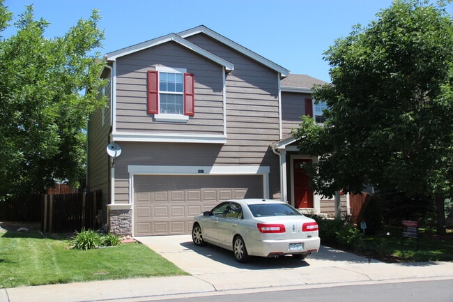 property at 4315 E 94th Pl