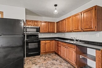 307 E Bridge St in Lyons, MI - Building Photo - Building Photo