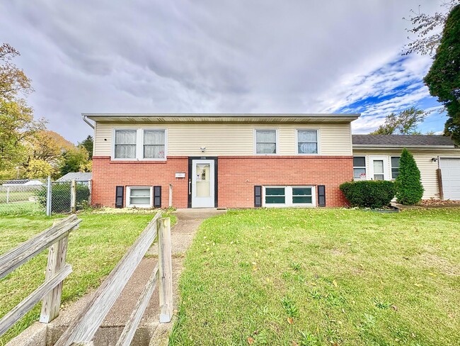 2306 Elwood Ave in South Bend, IN - Building Photo - Building Photo