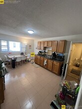 290 Prospect St, Unit 1 in Cambridge, MA - Foto de edificio - Building Photo