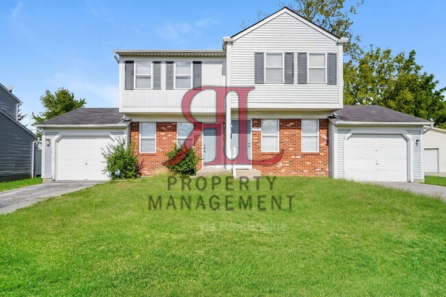 property at 3132 Rotunda Ct N