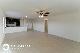 3101 Helix Bay Dr in Crandall, TX - Foto de edificio - Building Photo