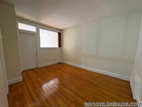 33 Lancaster Terrace in Brookline, MA - Building Photo - Building Photo