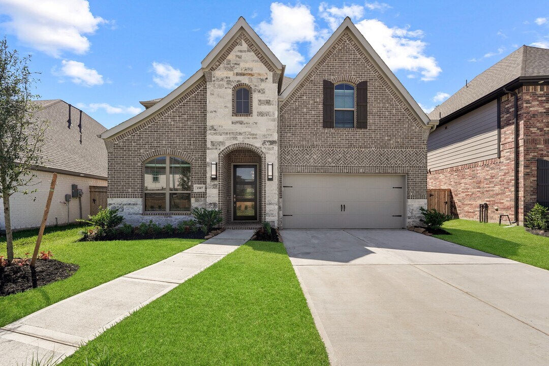 1507 Delta Creek Dr in Missouri City, TX - Building Photo