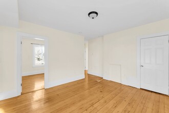 53 Brookside Ave, Unit #2 in Boston, MA - Building Photo - Building Photo