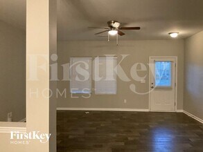 161 Fesperman Cir in Troutman, NC - Foto de edificio - Building Photo