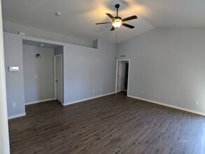 1395 Graham Ln in Safford, AZ - Building Photo - Building Photo