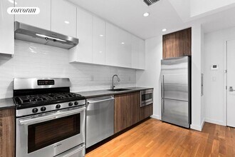 247 N 7th St in Brooklyn, NY - Building Photo - Building Photo