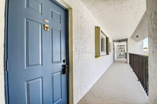 2975 SW 22nd Ave in Delray Beach, FL - Building Photo