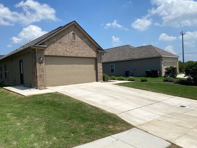 property at 7206 Archers Grove