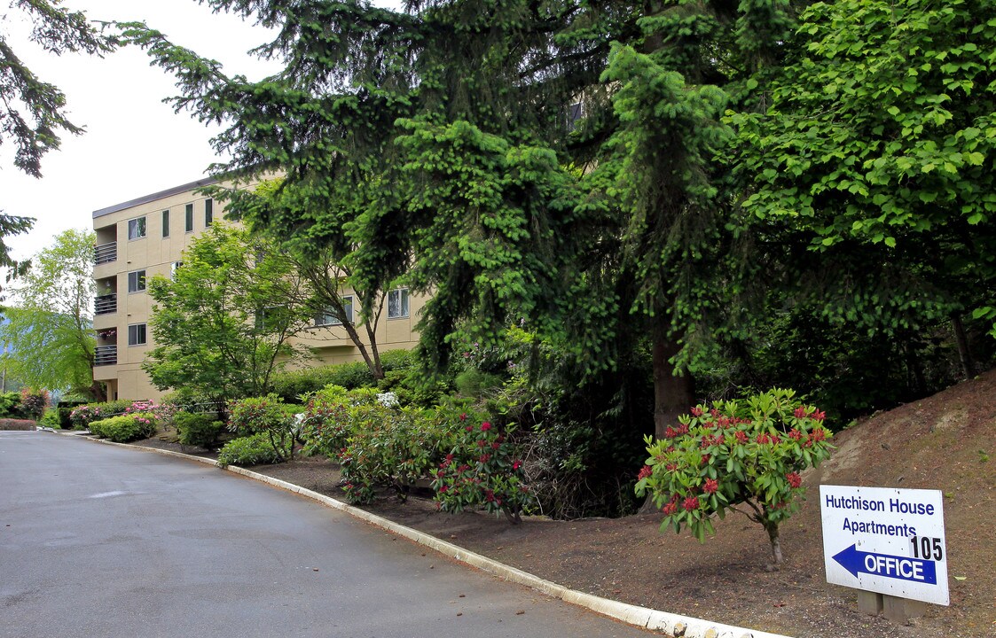 Hutchison House Apartments in Issaquah, WA - Building Photo