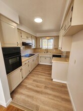 6742 Alamo Way in La Mesa, CA - Building Photo - Building Photo