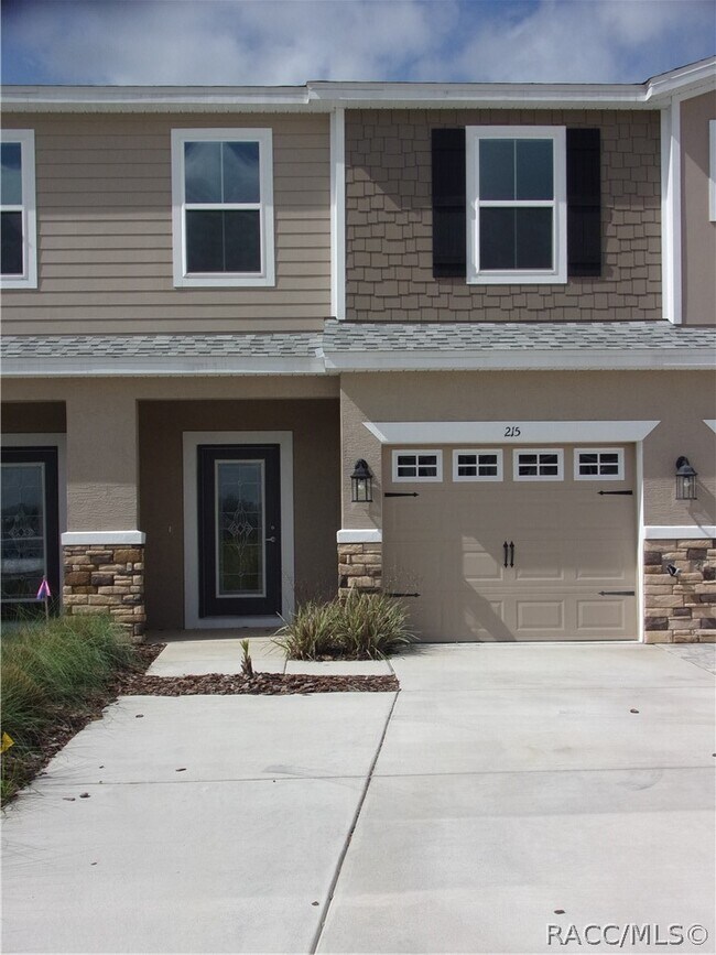 215 Bittern Lp in Inverness, FL - Building Photo - Building Photo