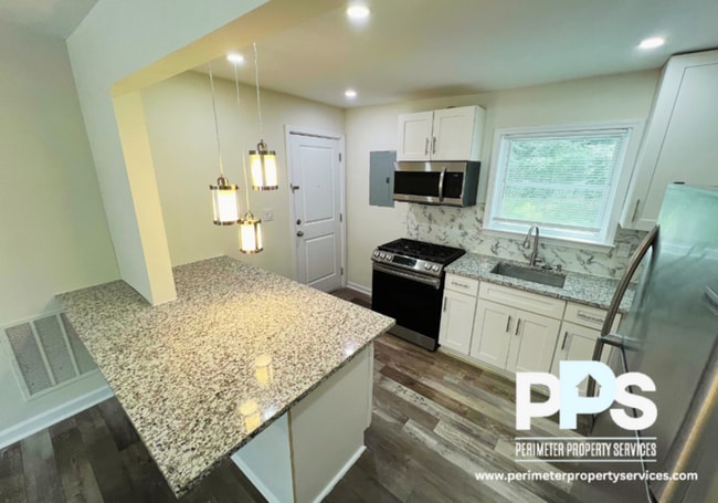 property at 1784 Temple Ave