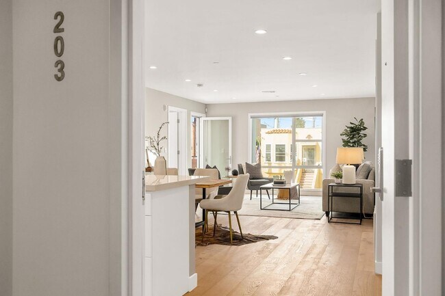 30 Hermosa Ave in Millbrae, CA - Building Photo - Building Photo