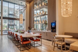 Wildhorse Apartments in Chesterfield, MO - Building Photo