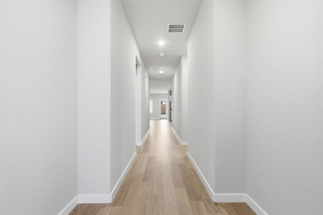 617 Marigold Hl Wy in McKinney, TX - Foto de edificio - Building Photo