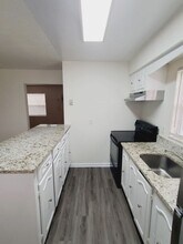 5238 Davisson Ave in Orlando, FL - Building Photo - Building Photo