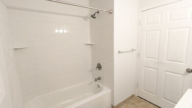 1414 Osborne Dr in Port Norris, NJ - Building Photo - Building Photo