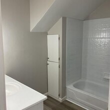 331 W Ostrander Ave in Syracuse, NY - Building Photo - Building Photo