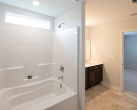 1042 Begonia Dr in Lexington, SC - Building Photo - Building Photo