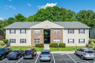 Cherokee Hills Apartments in Cleveland, TN - Building Photo - Building Photo