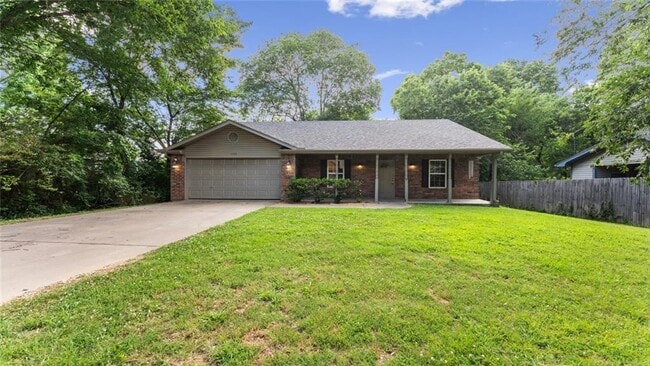 property at 1135 N Vista Pl
