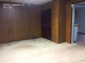 2050 Lowrie St in Pittsburgh, PA - Building Photo - Building Photo