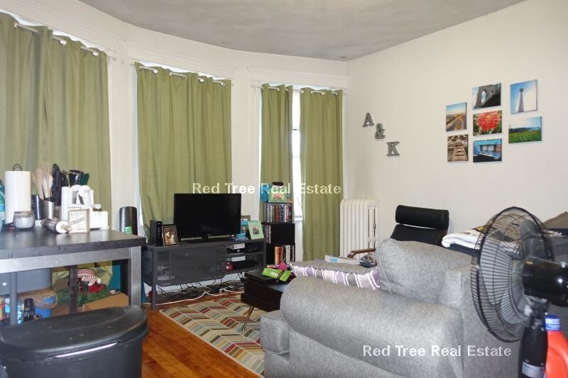 164 Strathmore Rd-Unit -8 in Boston, MA - Building Photo