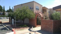 Alto Mesa Apartments in El Paso, TX - Foto de edificio - Building Photo