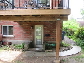 132 Waterloo Av in Guelph, ON - Building Photo - Building Photo