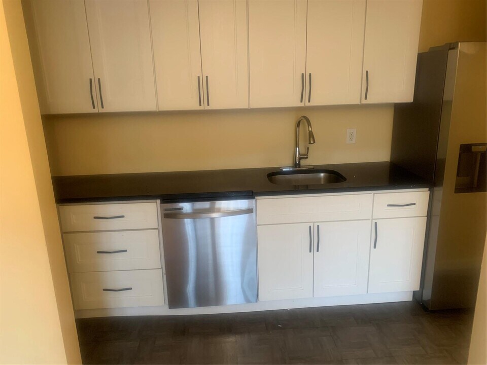 4147 Wilder Ave in Bronx, NY - Building Photo