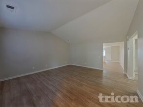 5411 Peachwood Dr in Charlotte, NC - Building Photo - Building Photo