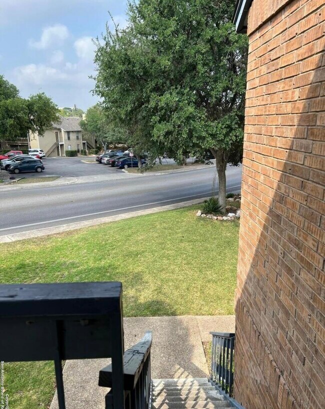 11311 Sir Winston St, Unit 308 in San Antonio, TX - Building Photo - Building Photo