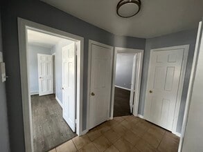 13765 Cedar Rd in South Euclid, OH - Building Photo - Building Photo