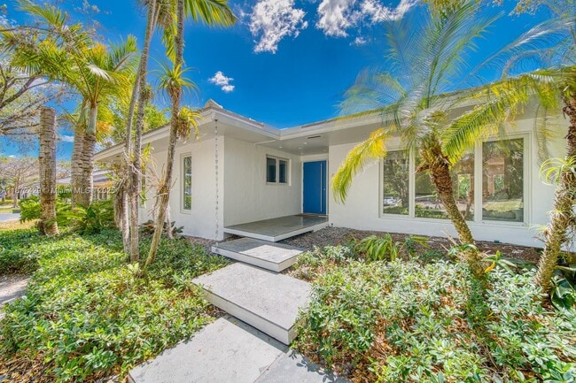 620 Conde Ave in Coral Gables, FL - Building Photo - Building Photo