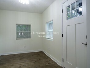2071 Southampton Rd in Jacksonville, FL - Building Photo - Building Photo